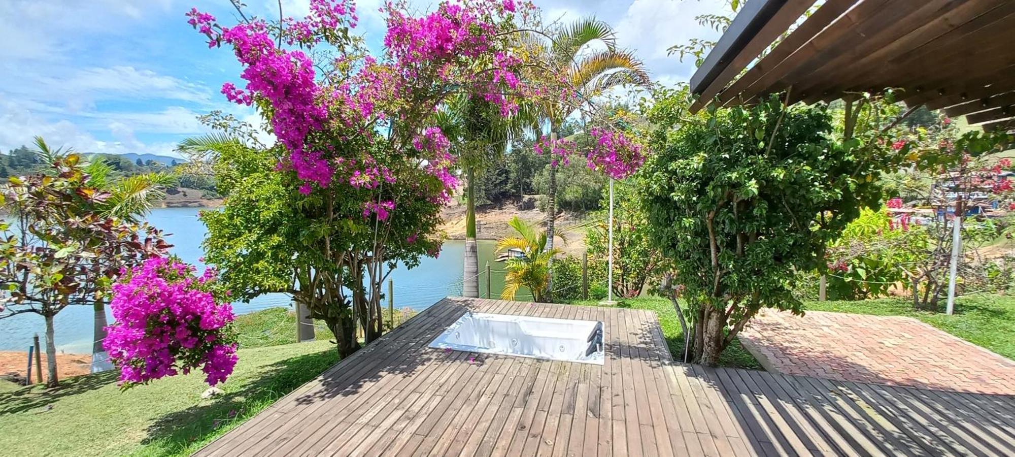 Jordan Hotel Boutique Guatape Bagian luar foto