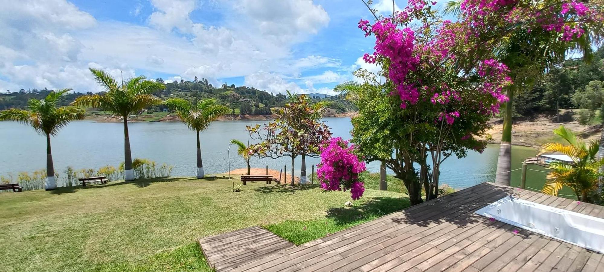 Jordan Hotel Boutique Guatape Bagian luar foto