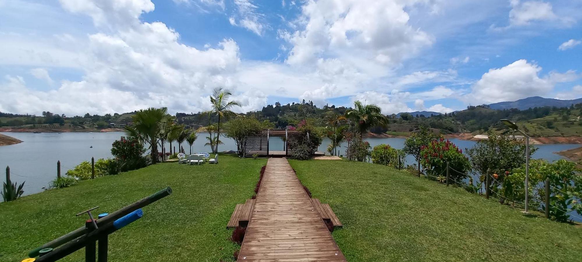 Jordan Hotel Boutique Guatape Bagian luar foto